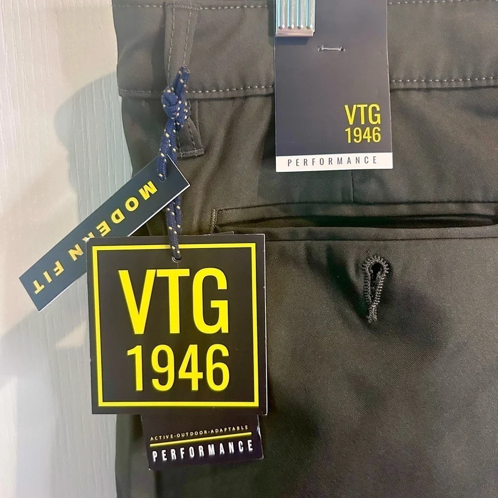 “Vintage 1946” Men's Dark Green/Khaki Modern Fit Performance Chinos w/ Pockets